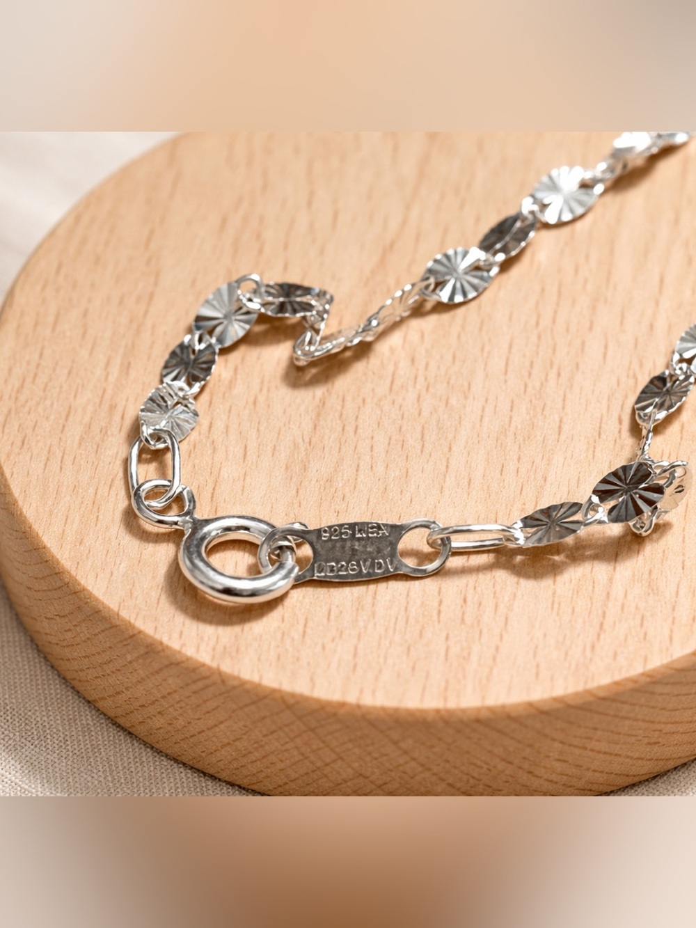 Sterling silver starburst unisex bracelet - Picture 11 of 12